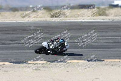 media/Dec-07-2025-CVMA (Sun) [[3e7d2de5dc]]/Race 5-Formula UL-CVMA Hooligans-American Thunder/